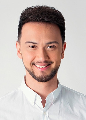 Billy Crawford's $5M Wealth: Music, TV, & Endorsement Earnings Revealed